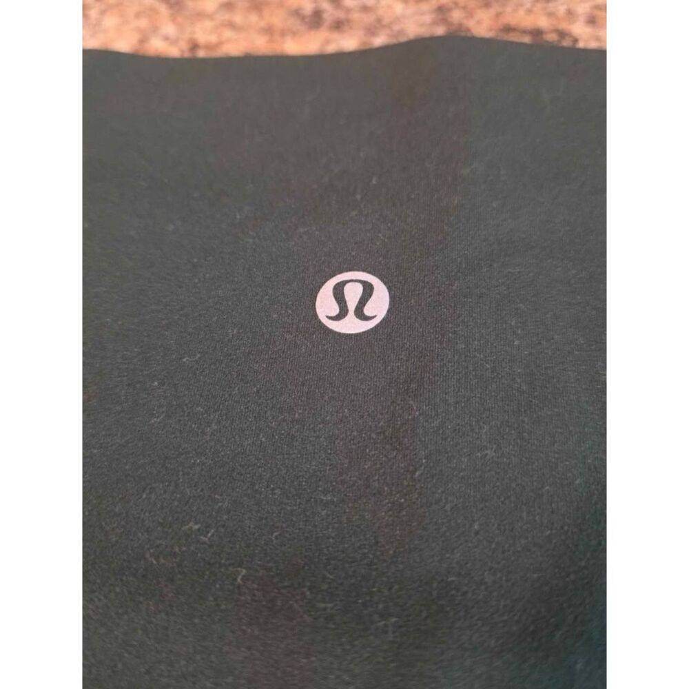 Lululemon Womens 12 Forest Green High Rise Crop Leggings